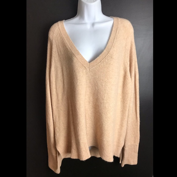 J.CREW V-Neck Sweater in Yarn Tan Beige Brown Super Soft Pullover Cozy Knit Wool - Picture 2 of 11